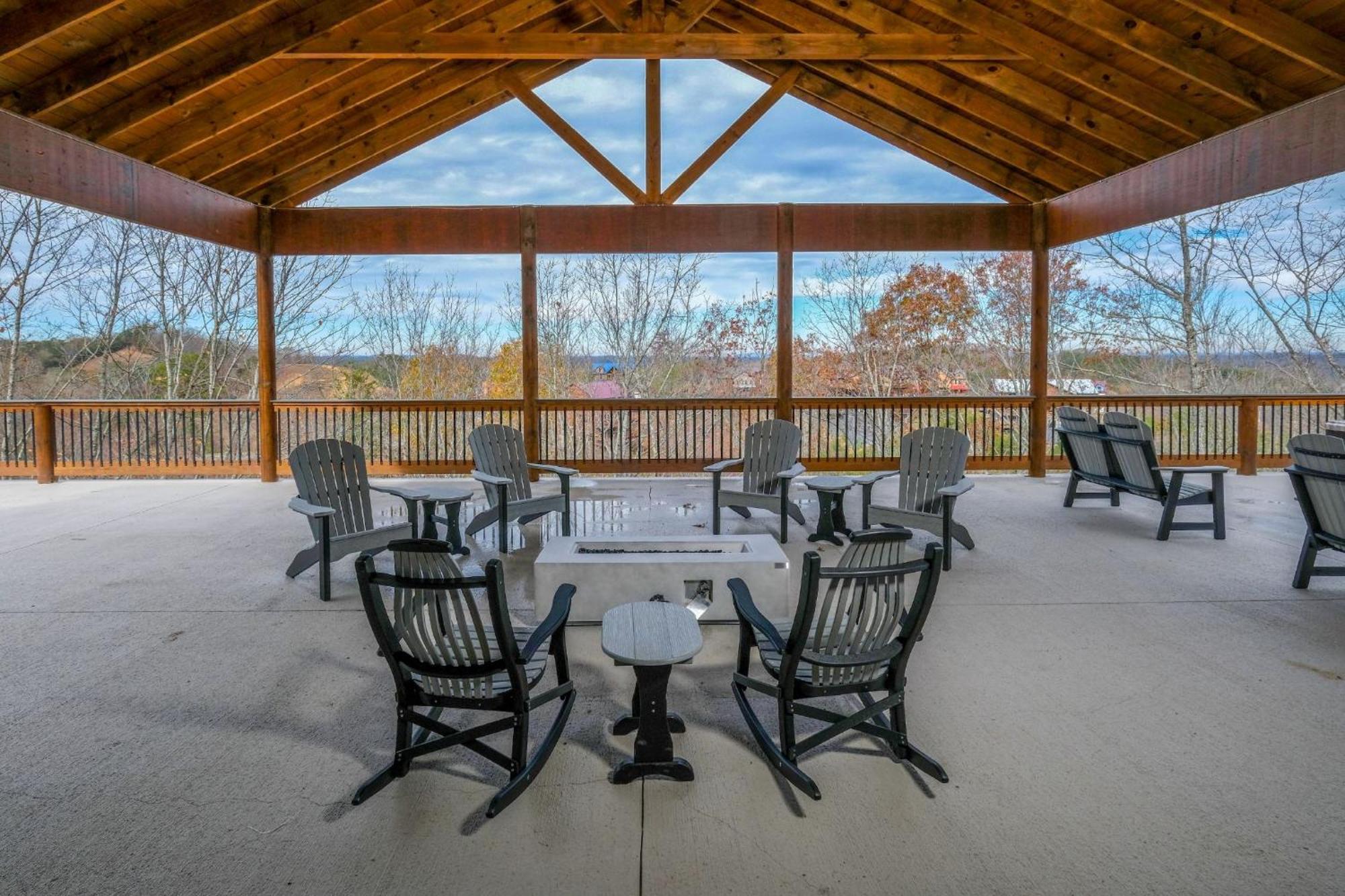 Swim And Gym Mansion Villa Pigeon Forge Dış mekan fotoğraf