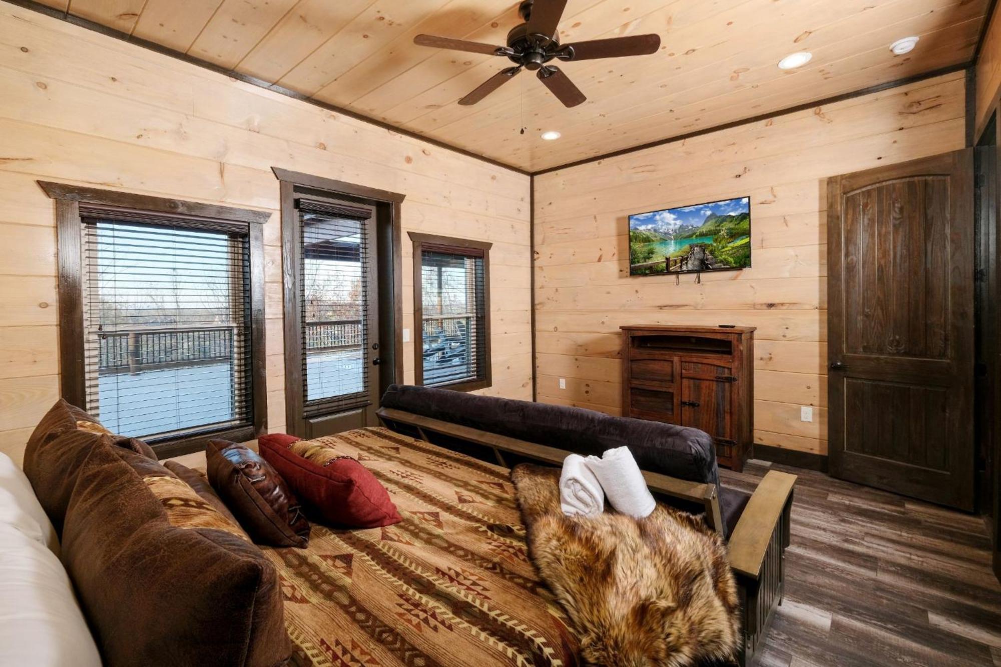 Swim And Gym Mansion Villa Pigeon Forge Dış mekan fotoğraf