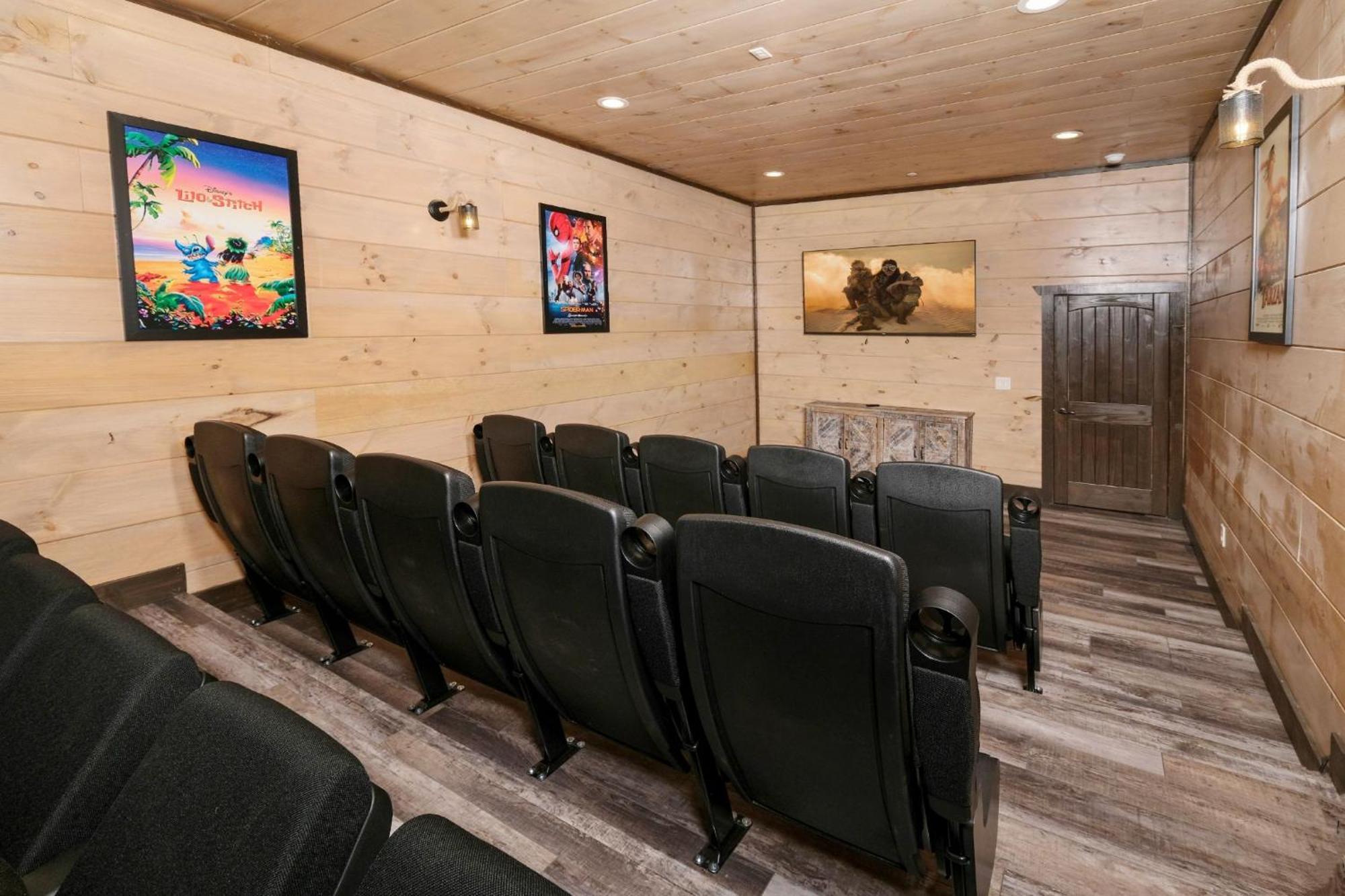 Swim And Gym Mansion Villa Pigeon Forge Dış mekan fotoğraf