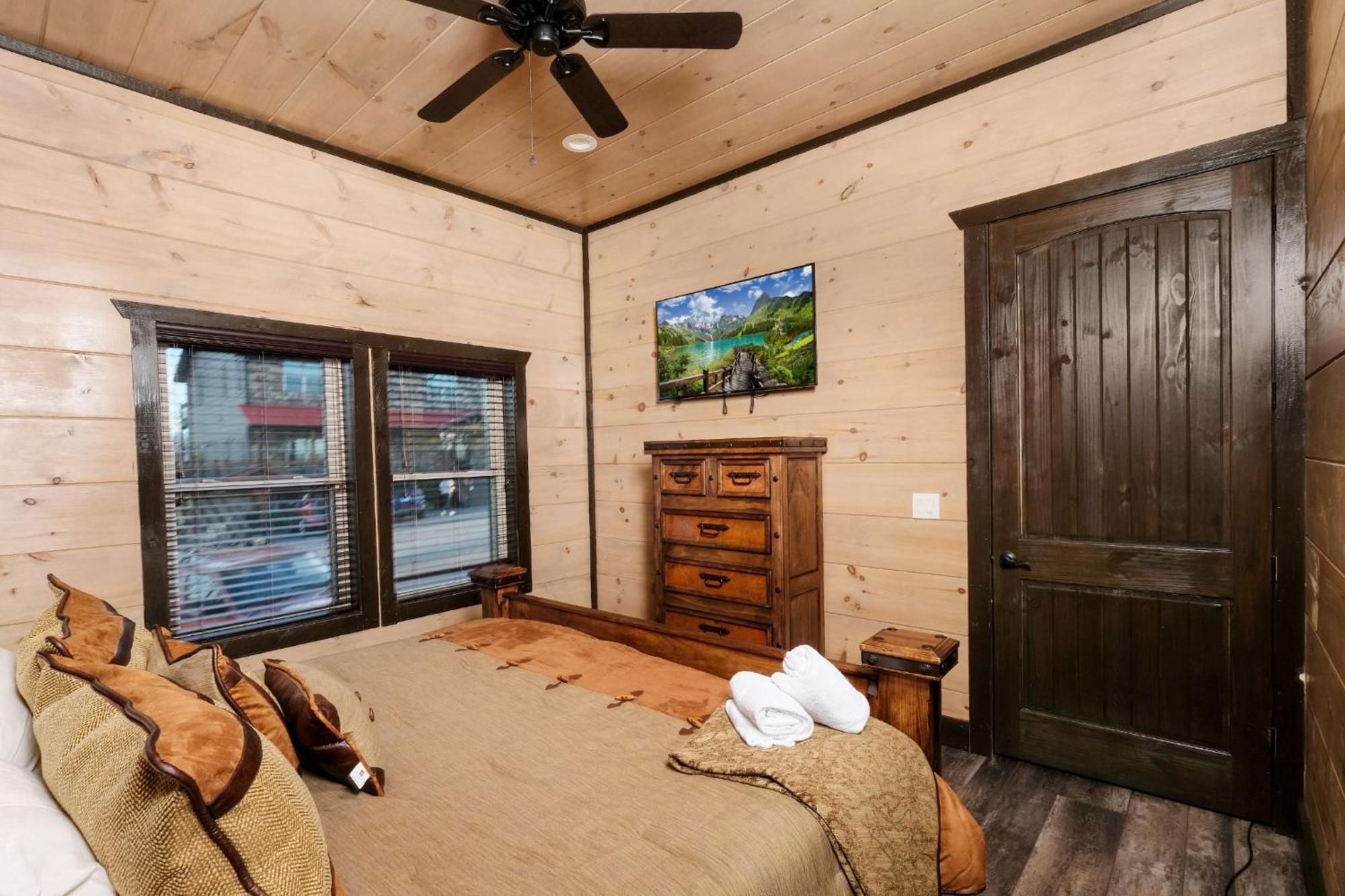 Swim And Gym Mansion Villa Pigeon Forge Dış mekan fotoğraf