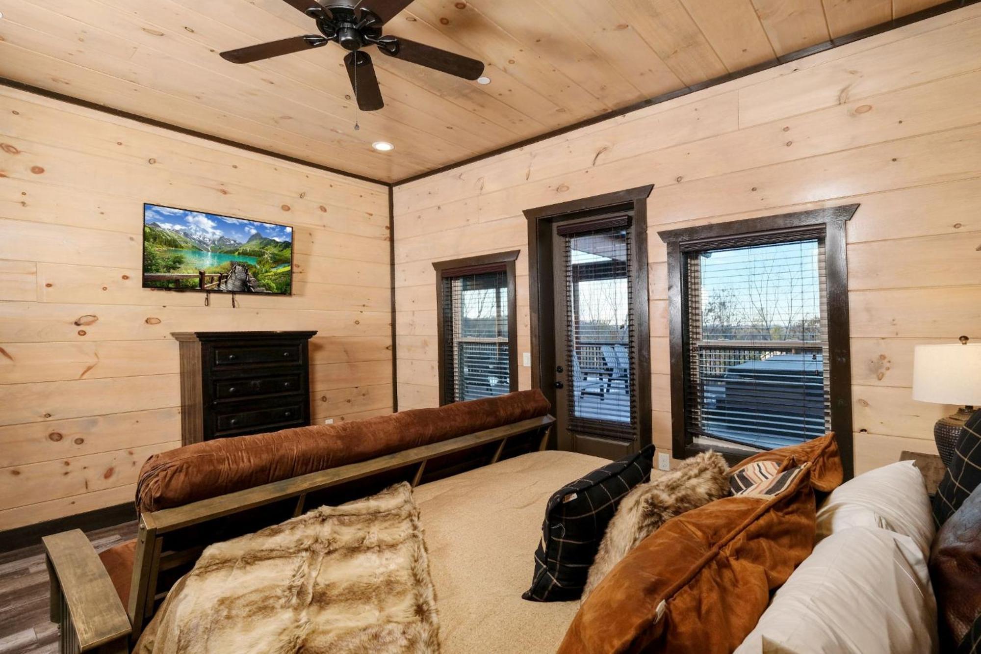 Swim And Gym Mansion Villa Pigeon Forge Dış mekan fotoğraf