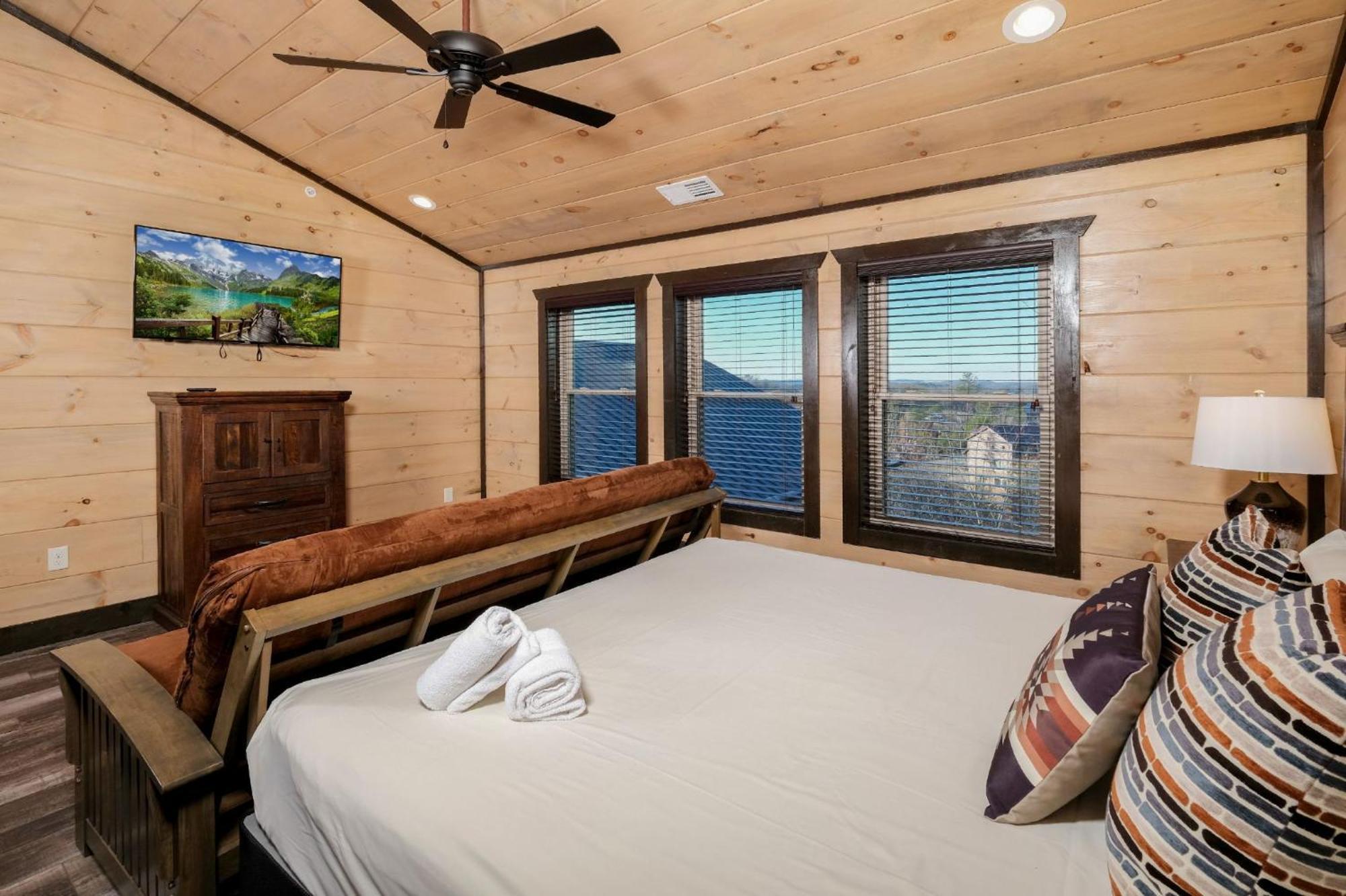 Swim And Gym Mansion Villa Pigeon Forge Dış mekan fotoğraf